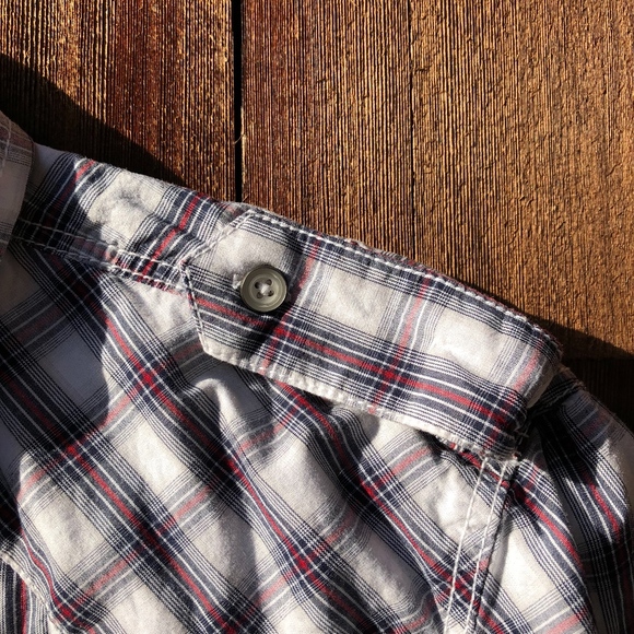 American Rag Short Sleeve Button up. - Picture 5 of 5